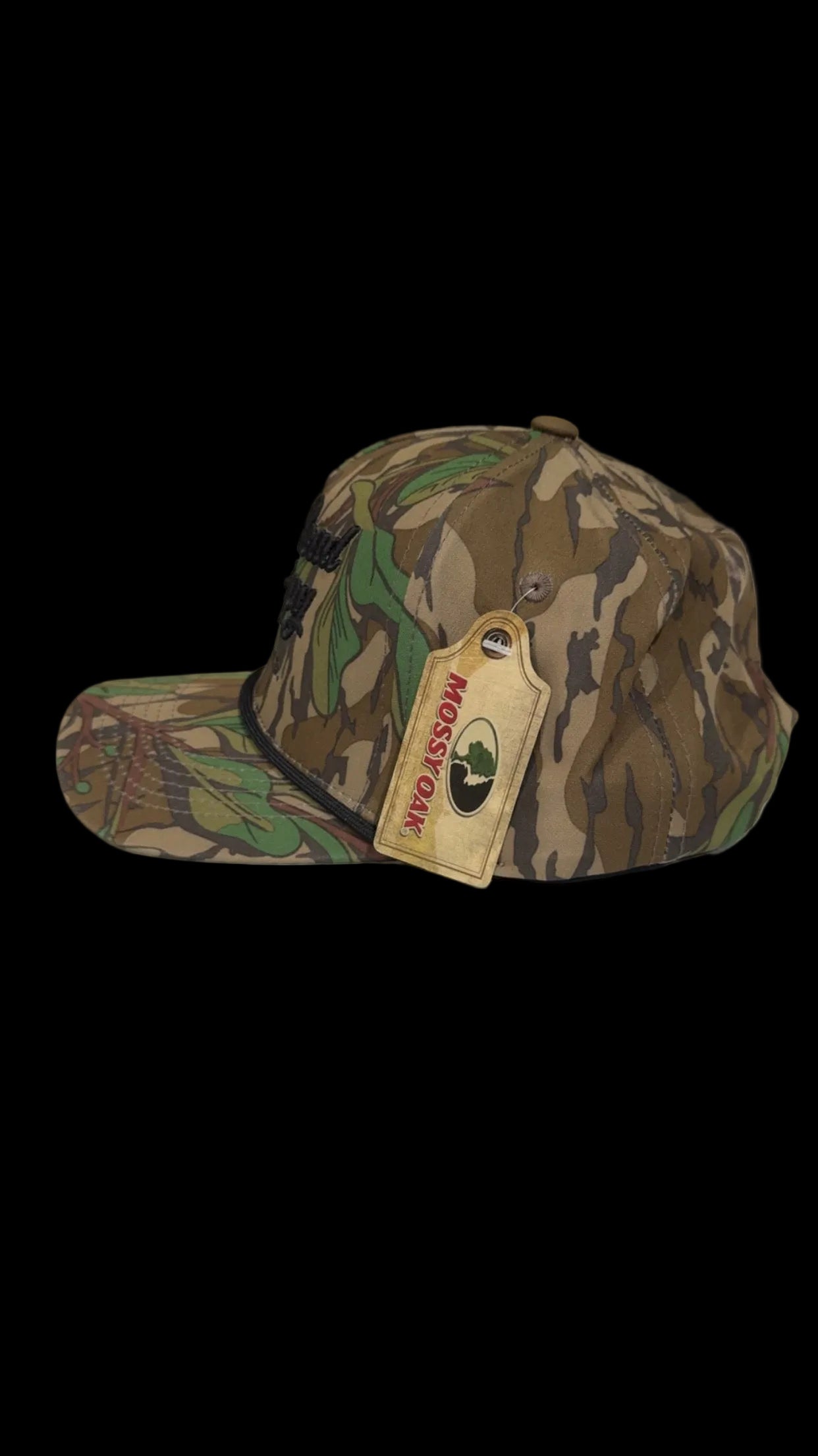 Green leaf bottomland hat with puff embroidery