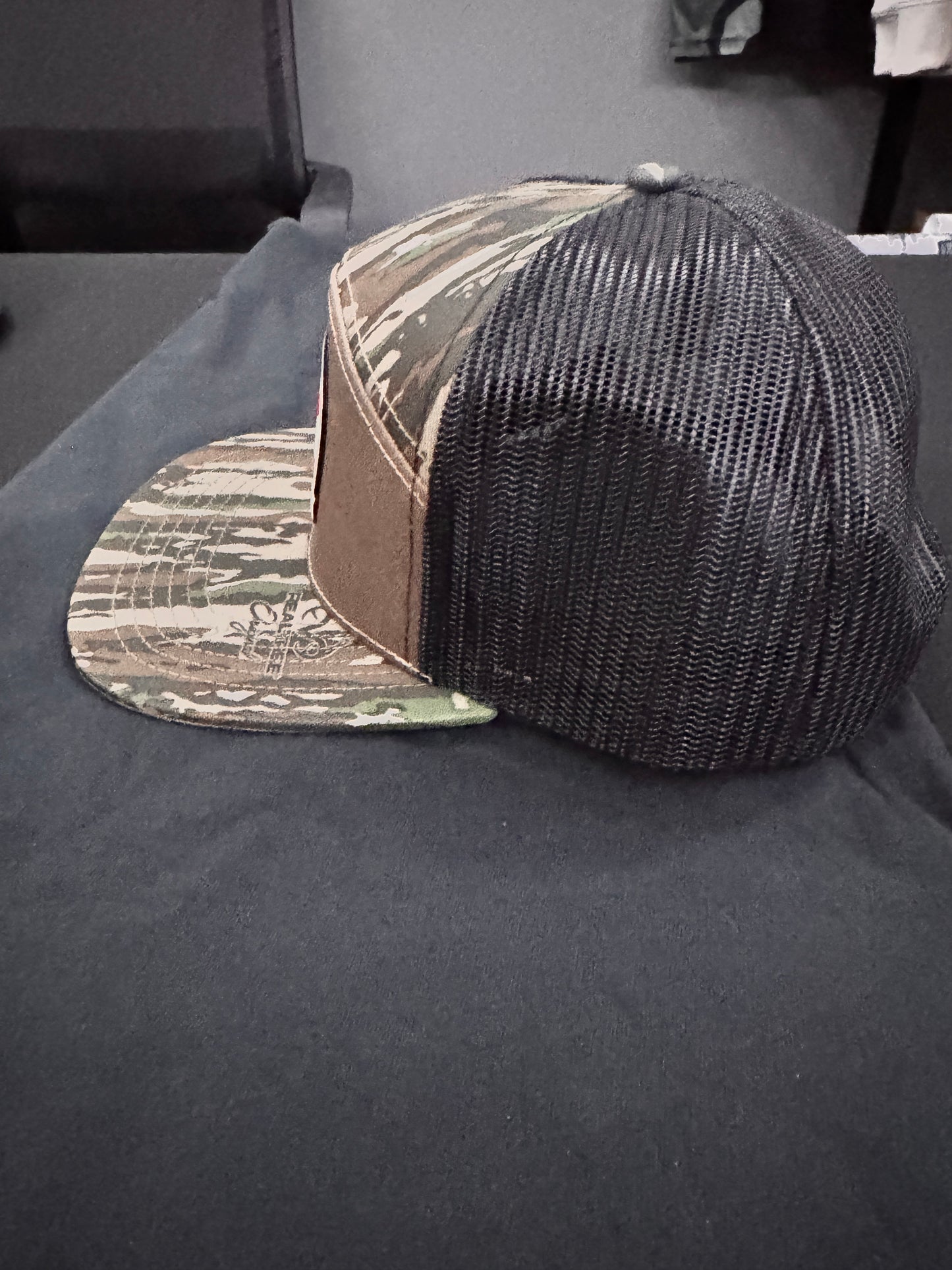 Real tree flat bill