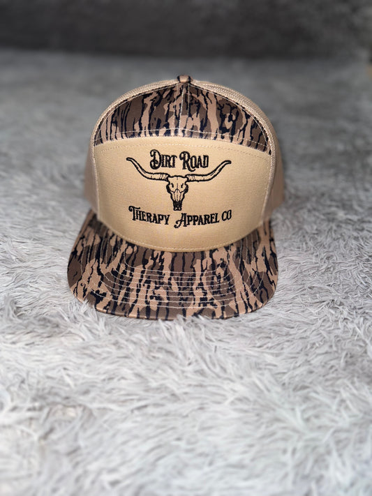 Bottomland and tan 7 panel Longhorn