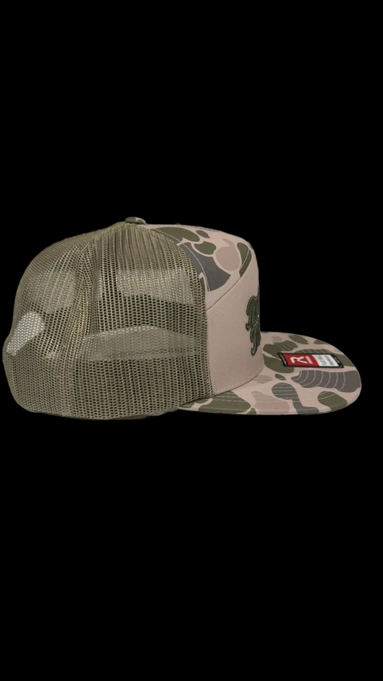 Marsh duck camo Richardson 168p with puff embroidery